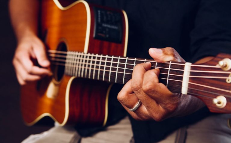 Zoom Guitar Lessons: Instructors List